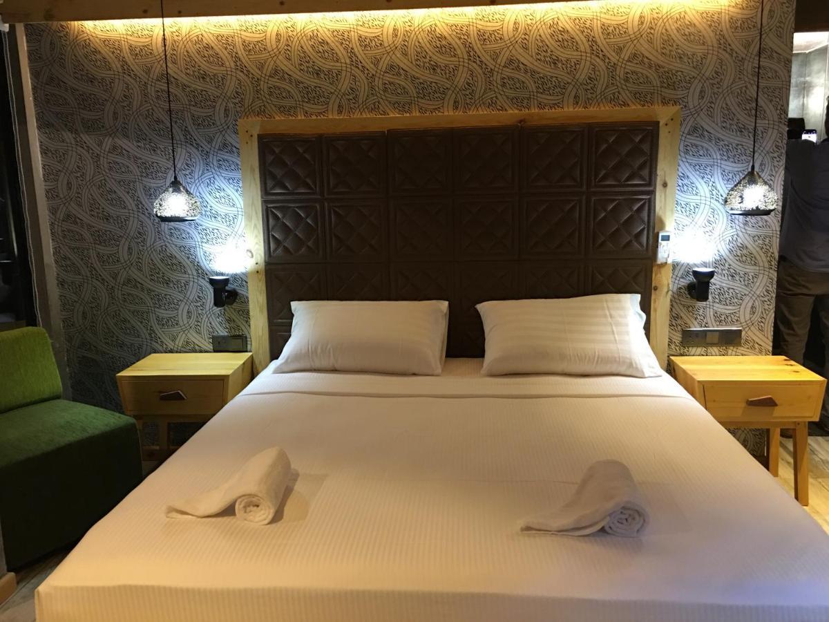 Suncoast Beach Hotel Mirissa Εξωτερικό φωτογραφία