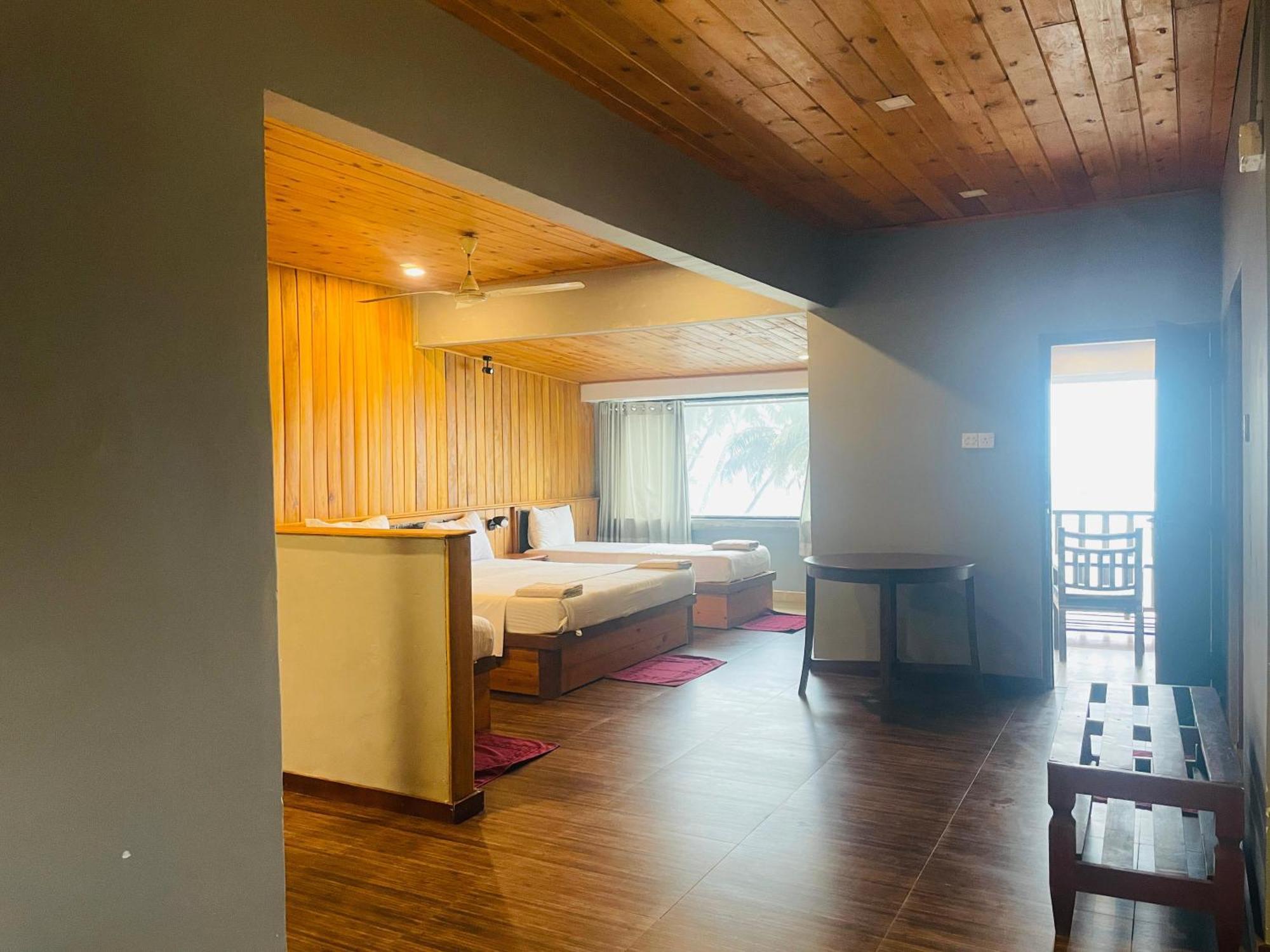 Suncoast Beach Hotel Mirissa Εξωτερικό φωτογραφία