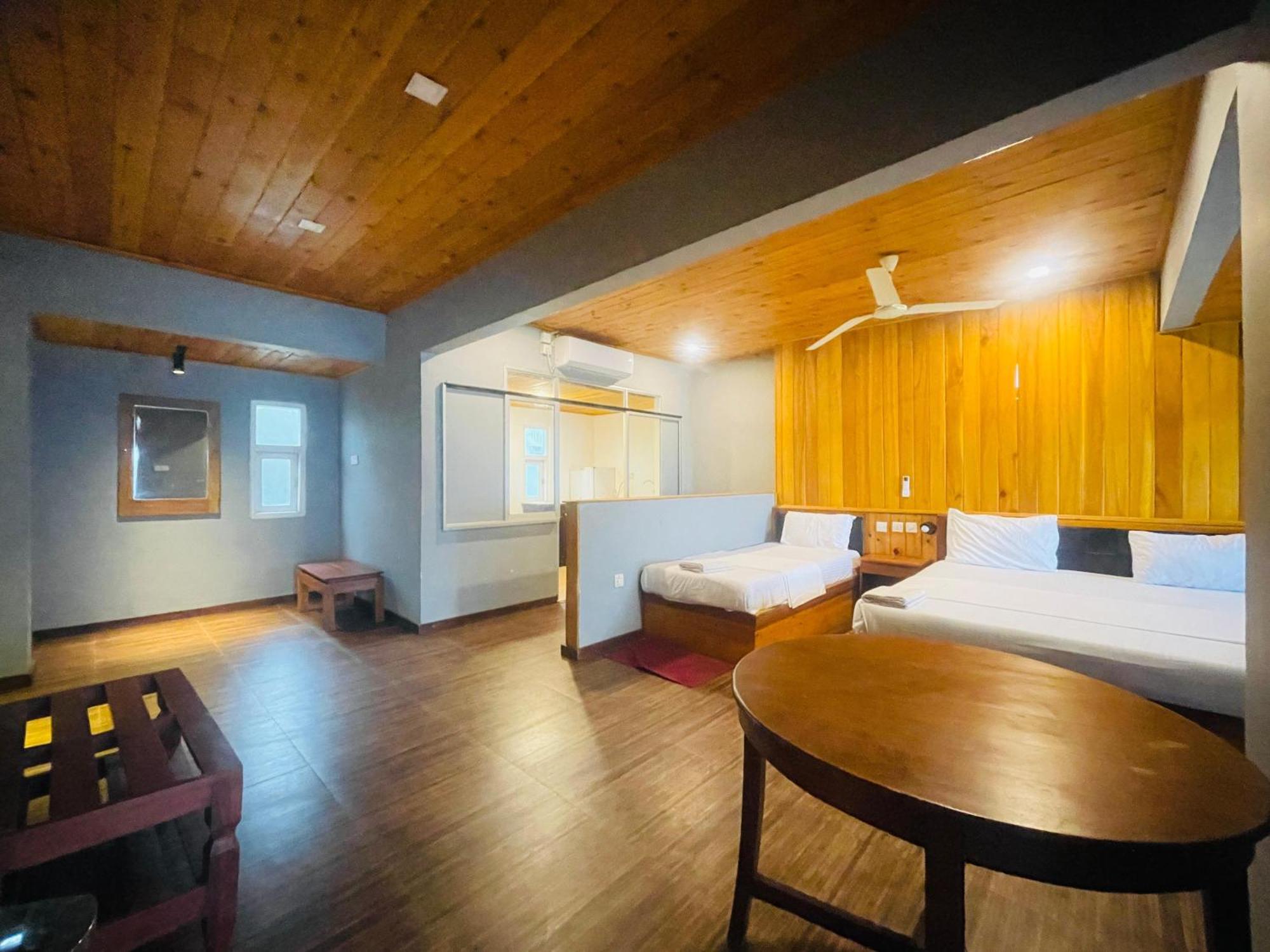 Suncoast Beach Hotel Mirissa Εξωτερικό φωτογραφία